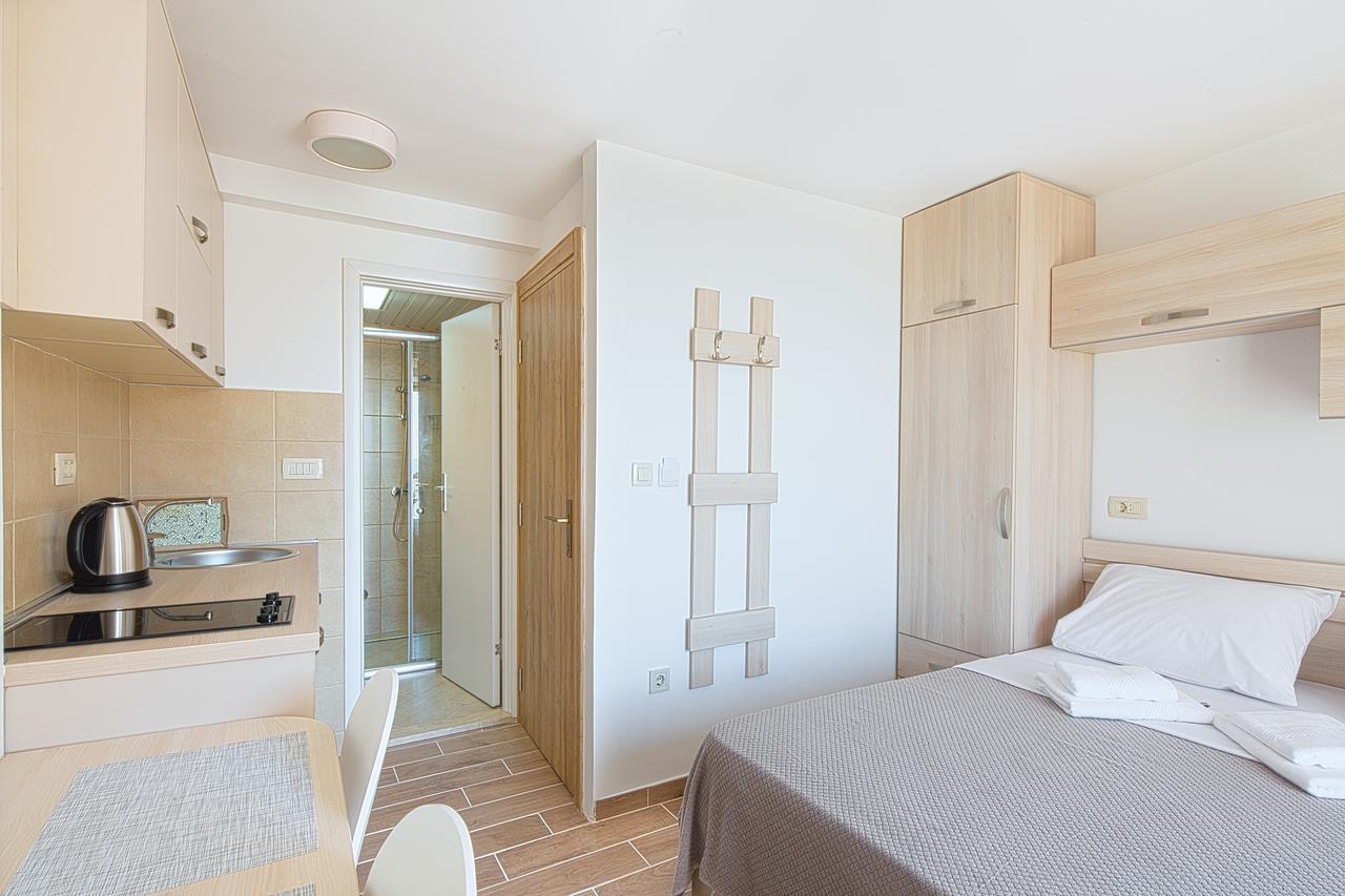 Apartments Djuro Rafailovic ブドヴァ エクステリア 写真