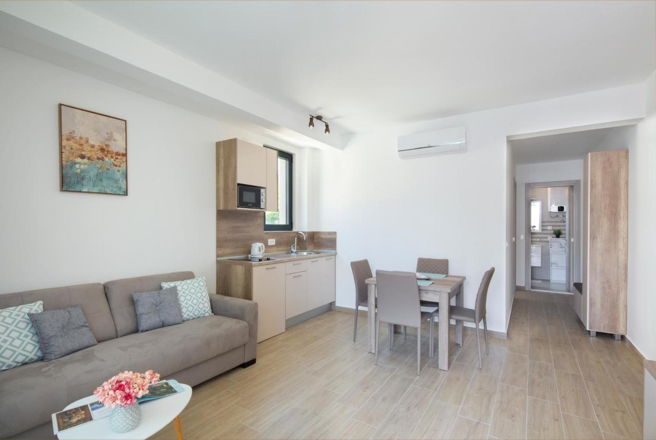 Apartments Djuro Rafailovic ブドヴァ エクステリア 写真