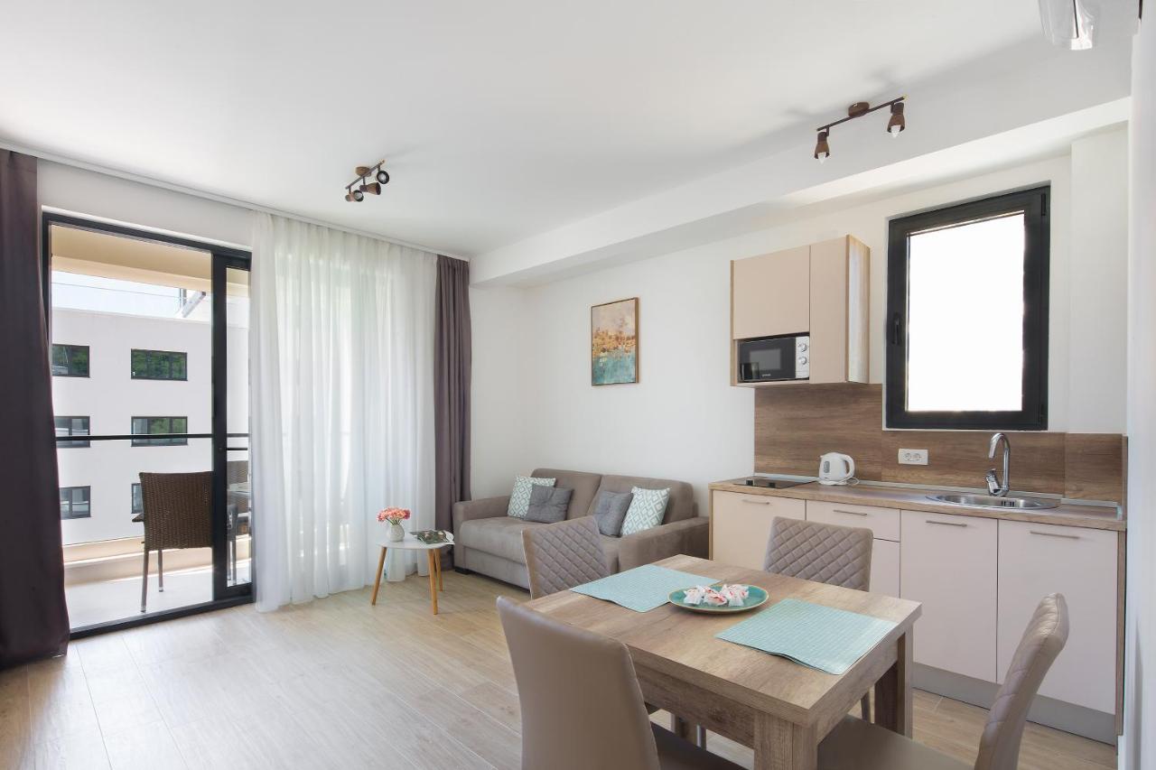 Apartments Djuro Rafailovic ブドヴァ エクステリア 写真